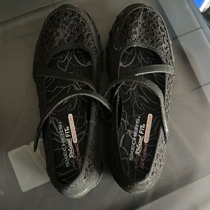 Skechers flats with tread